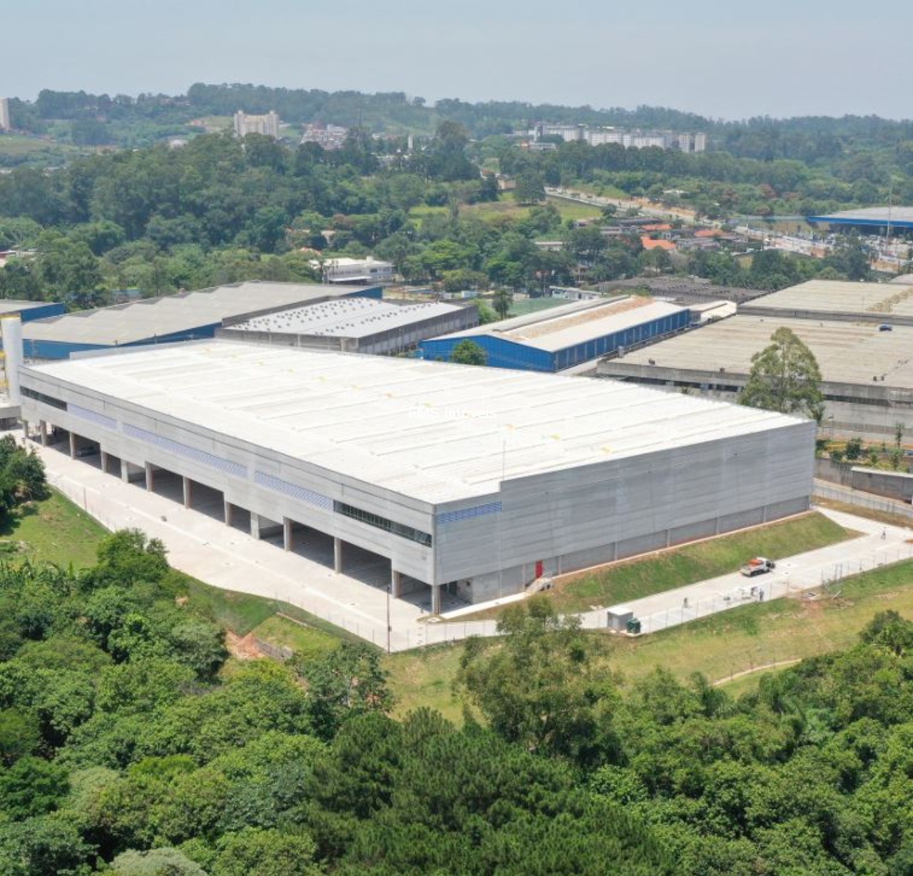 Depósito-Galpão, 1472 m² - Foto 1