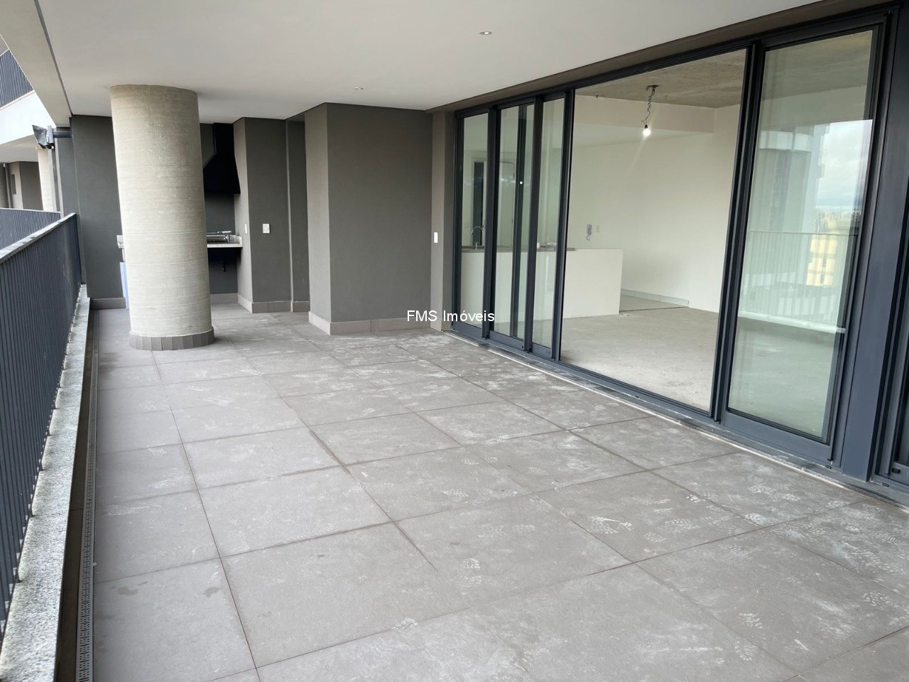 Apartamento, 3 quartos, 175 m² - Foto 2