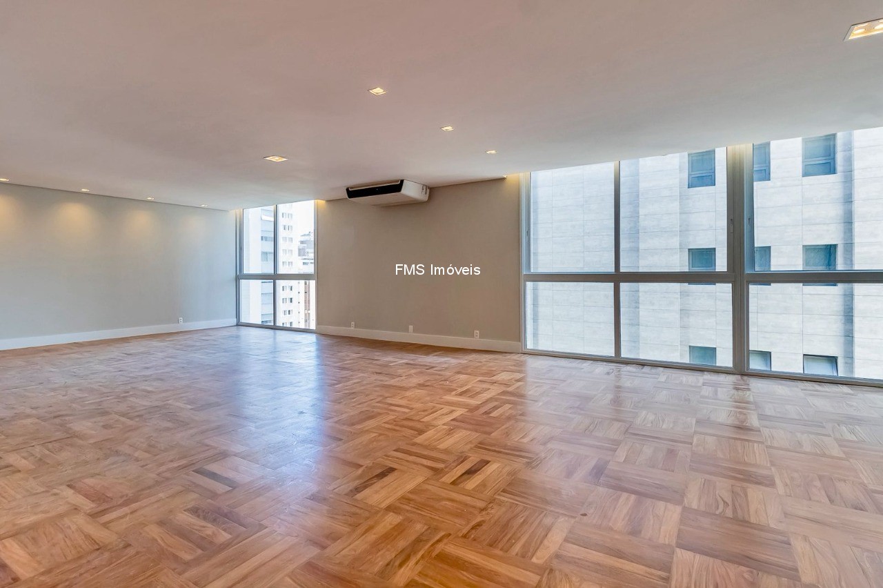 Apartamento, 3 quartos, 250 m² - Foto 1