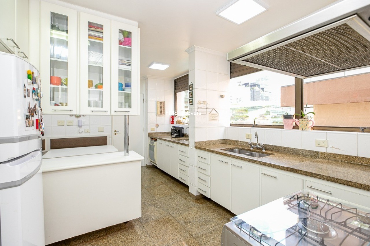 Apartamento, 3 quartos, 225 m² - Foto 20