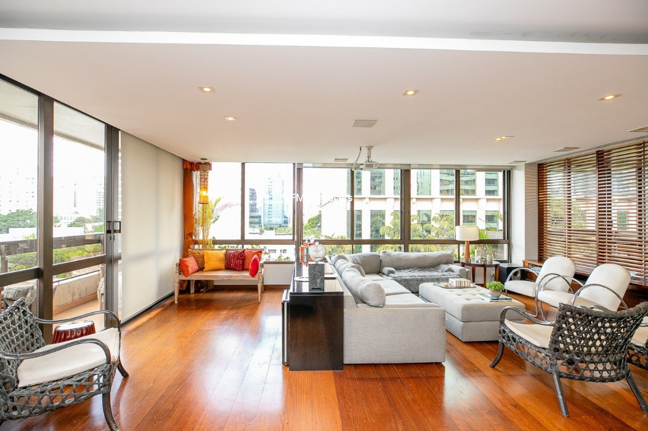 Apartamento, 3 quartos, 225 m² - Foto 4