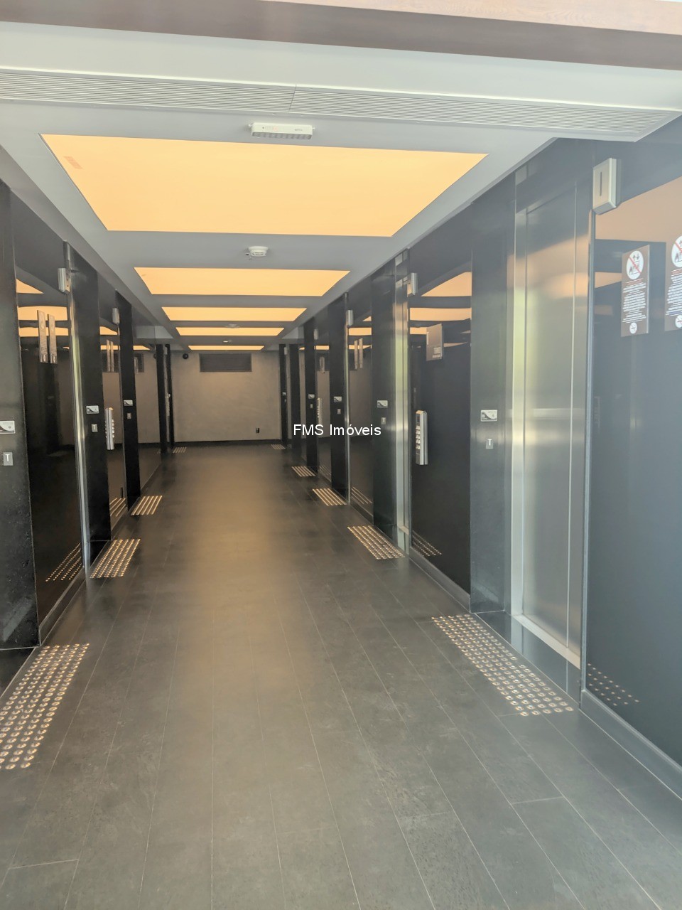 Sala-Conjunto, 17510 m² - Foto 20