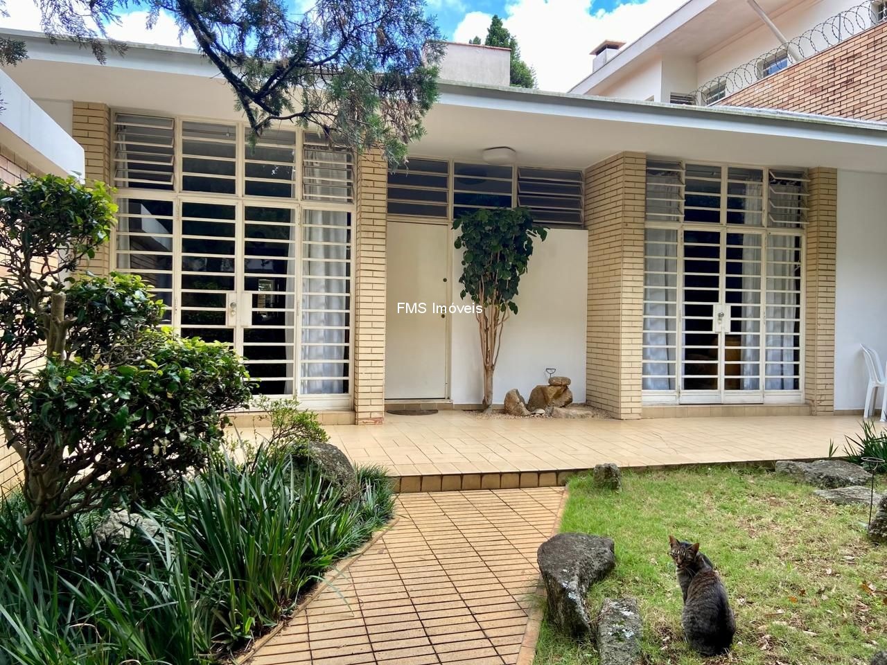 Casa, 4 quartos, 250 m² - Foto 1