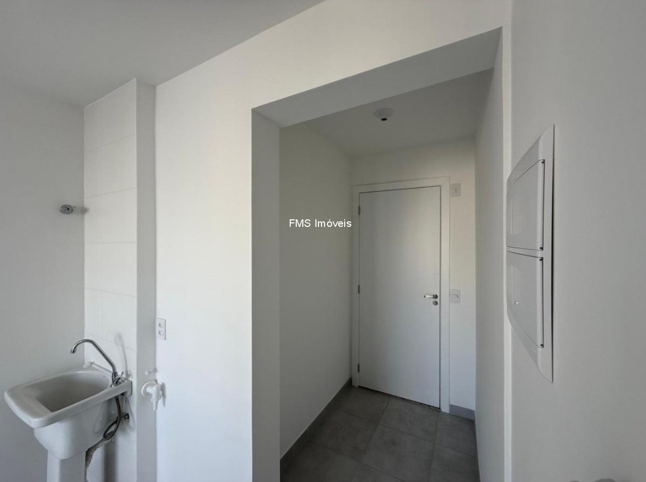 Apartamento, 1 quarto, 28 m² - Foto 2