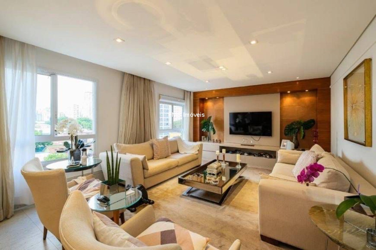 Apartamento, 3 quartos, 210 m² - Foto 1