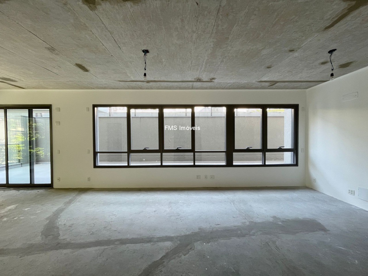 Apartamento, 3 quartos, 216 m² - Foto 2