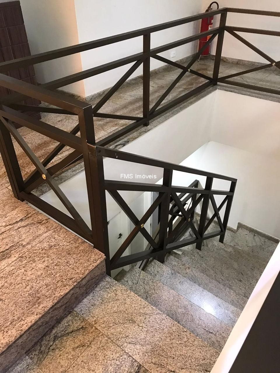 Prédio Inteiro - Foto 12