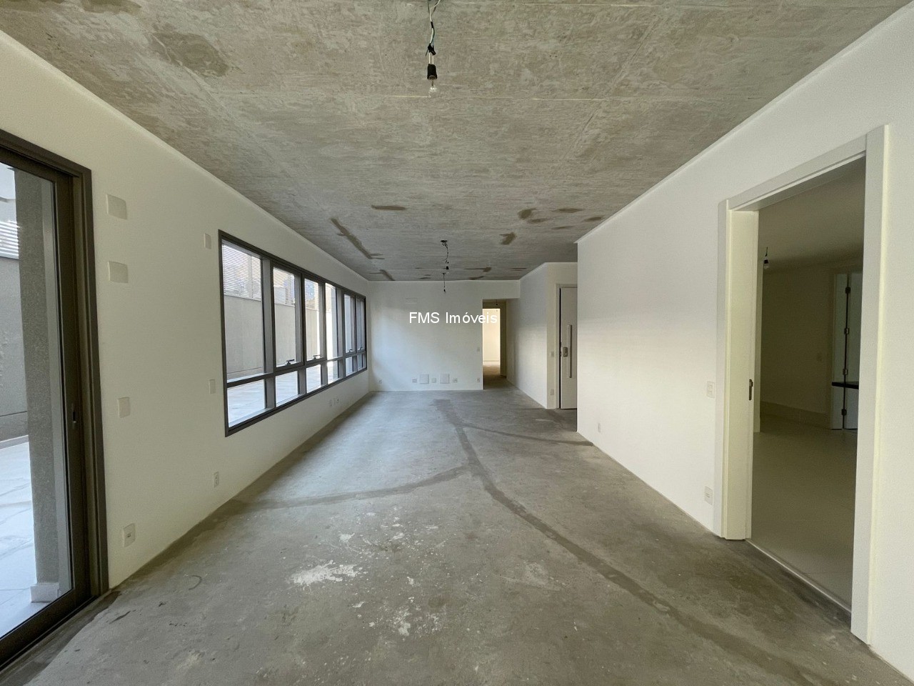Apartamento, 3 quartos, 216 m² - Foto 3