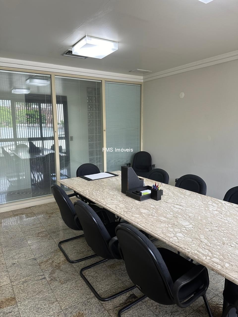 Prédio Inteiro - Foto 29