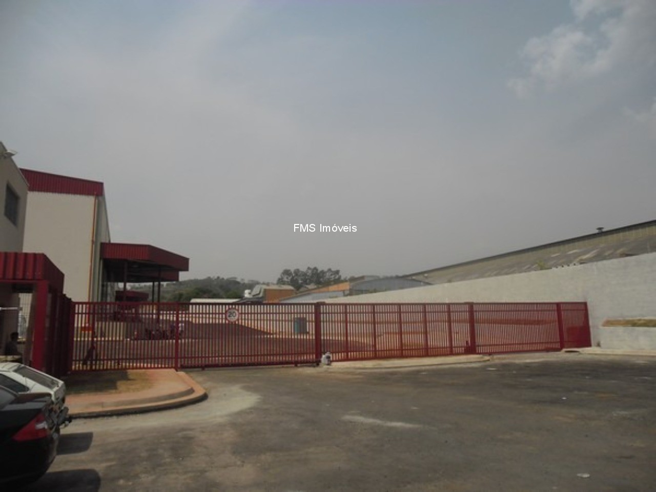 Depósito-Galpão, 14000 m² - Foto 1