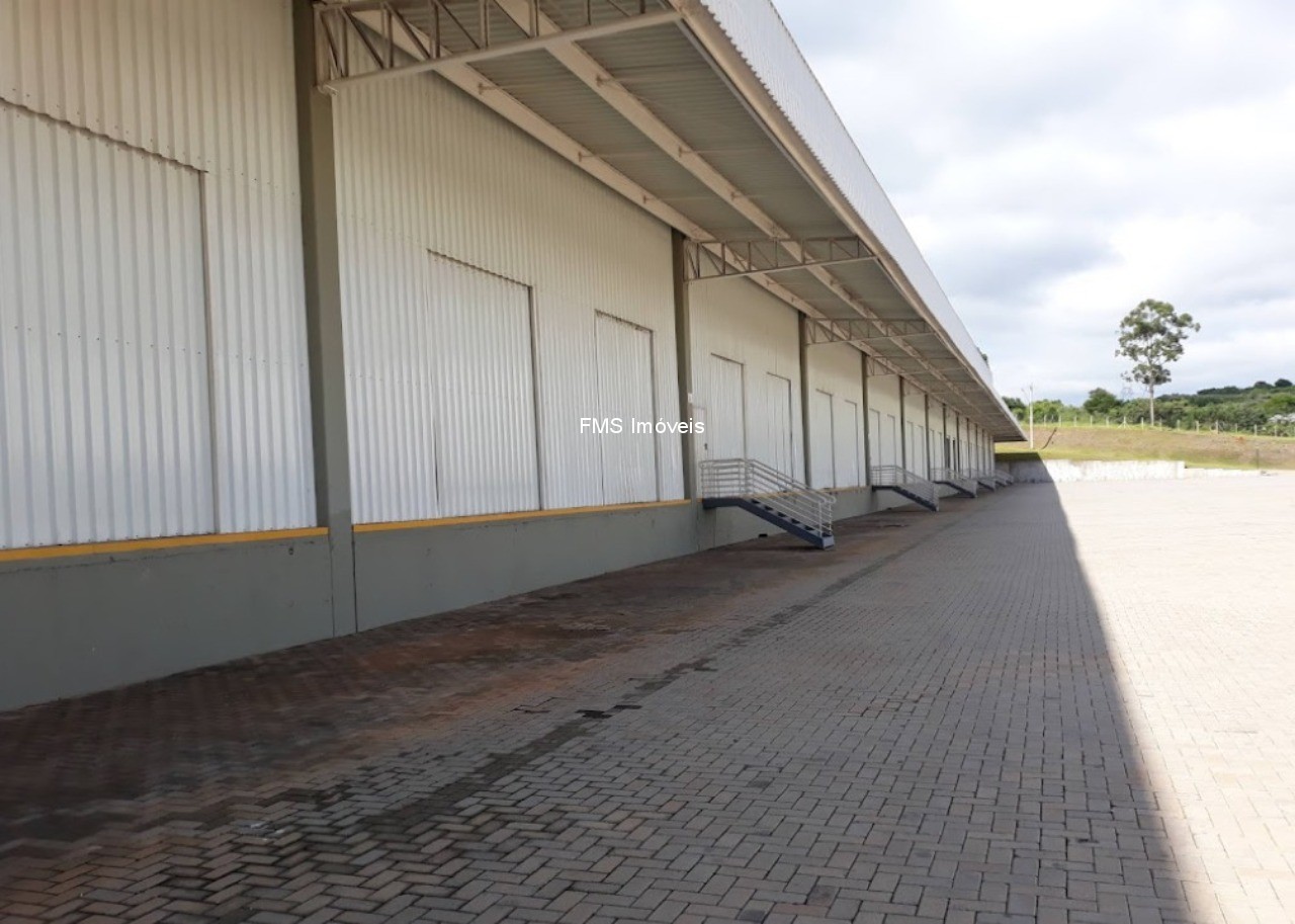 Depósito-Galpão, 6700 m² - Foto 1