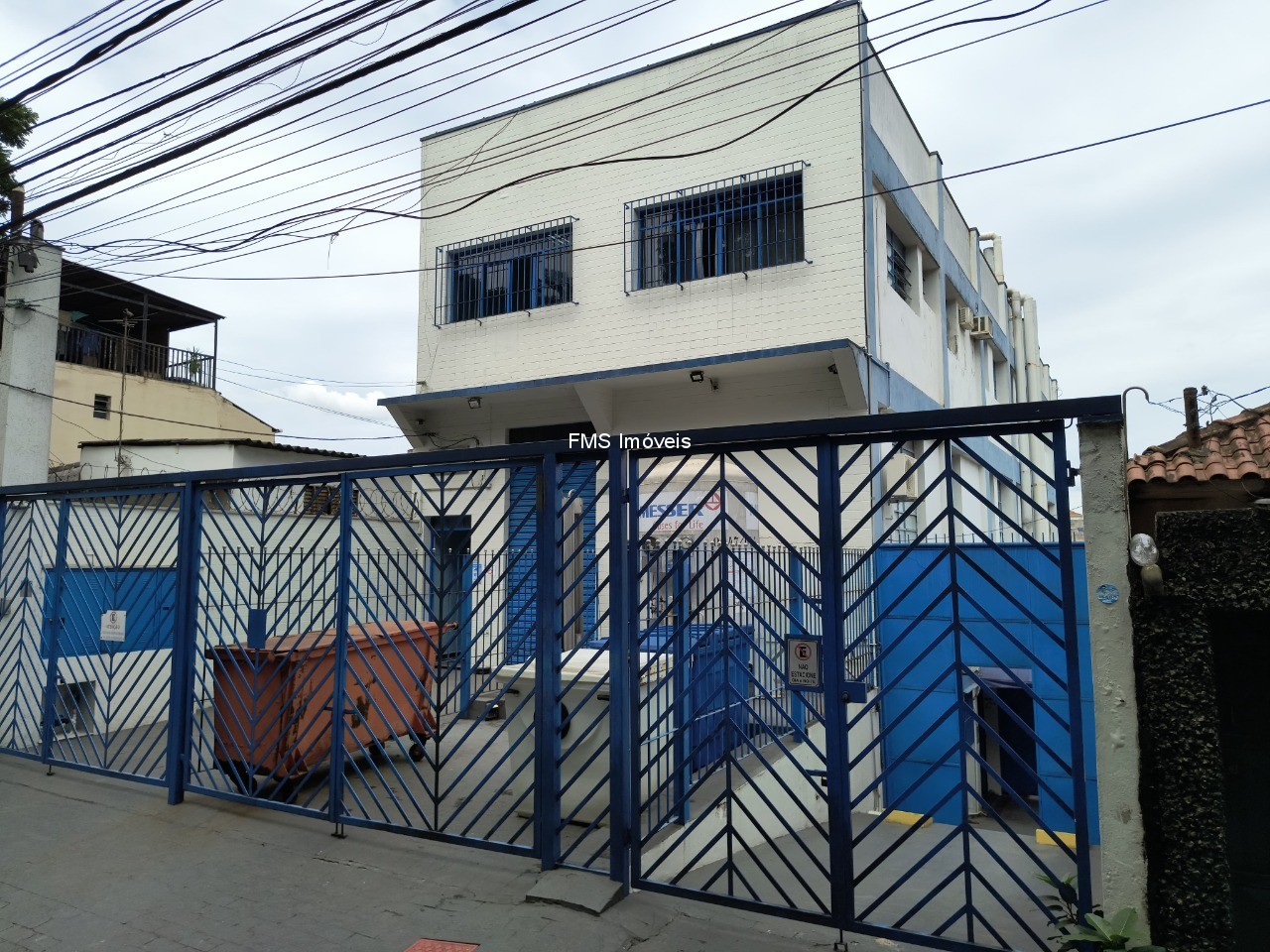 Prédio Inteiro, 1000 m² - Foto 1