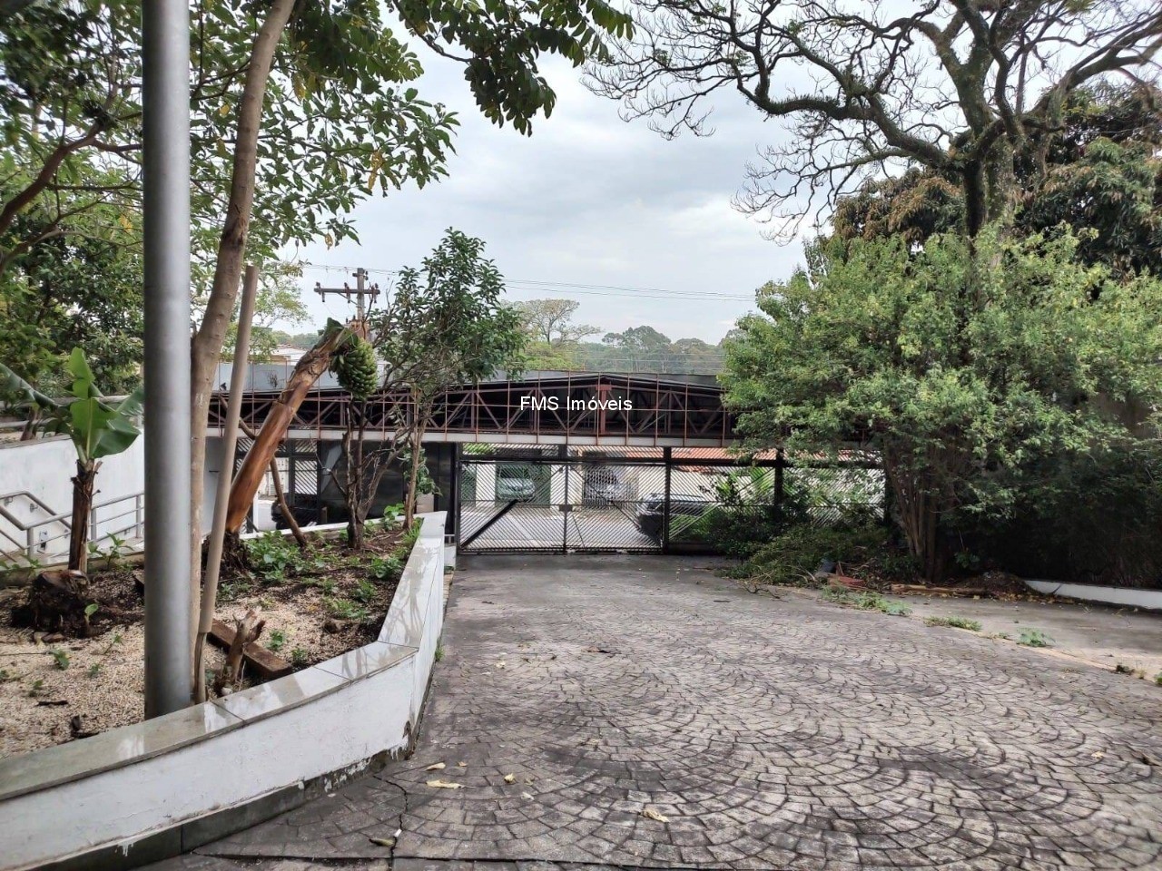 Prédio Inteiro - Foto 3