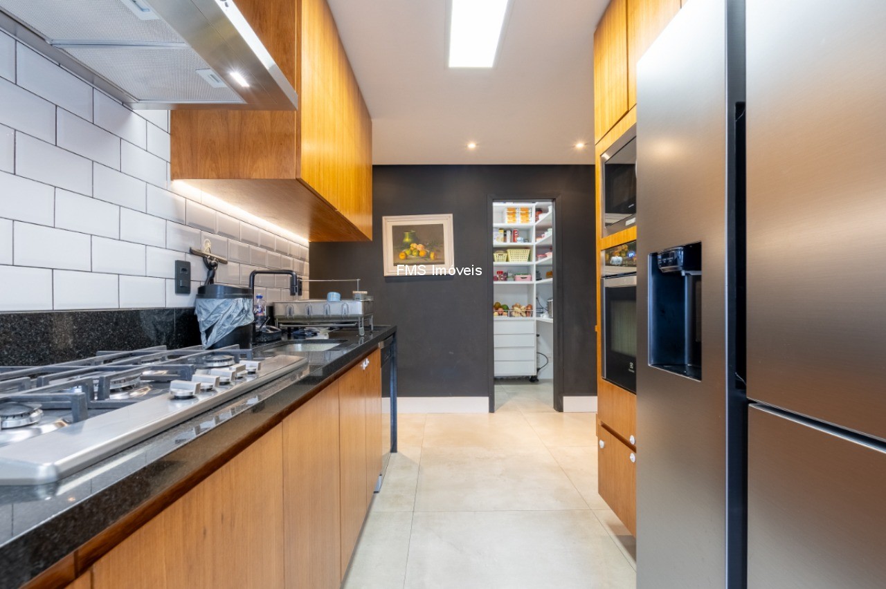 Apartamento, 3 quartos, 245 m² - Foto 4