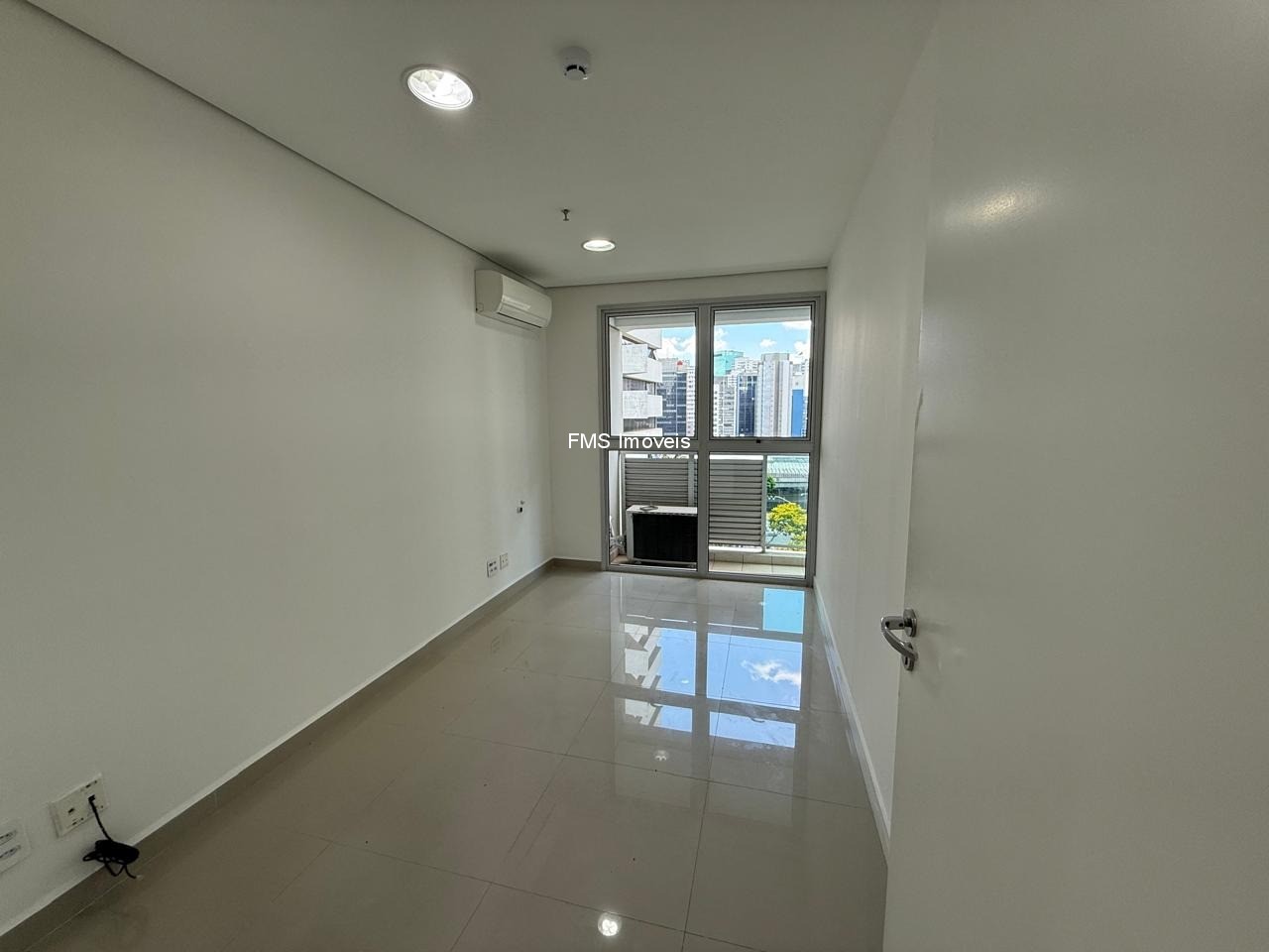 Sala-Conjunto, 40 m² - Foto 2