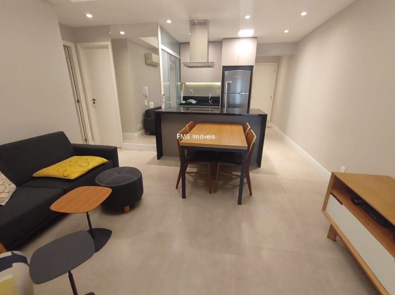 Apartamento, 1 quarto, 61 m² - Foto 4