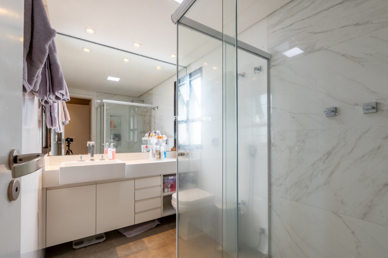 Apartamento, 3 quartos, 245 m² - Foto 37
