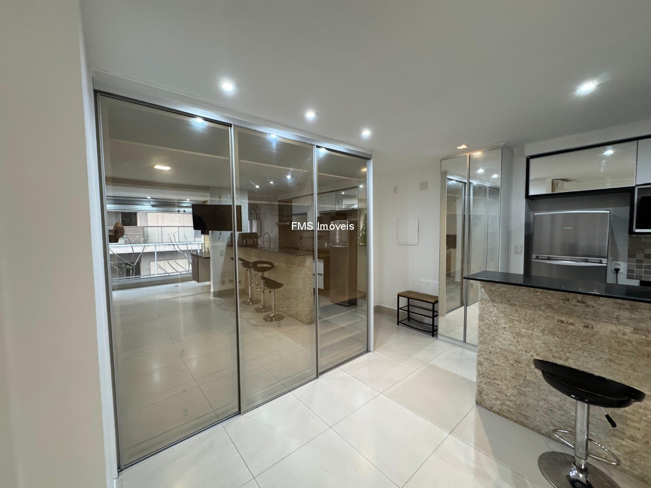 Apartamento, 1 quarto, 50 m² - Foto 4
