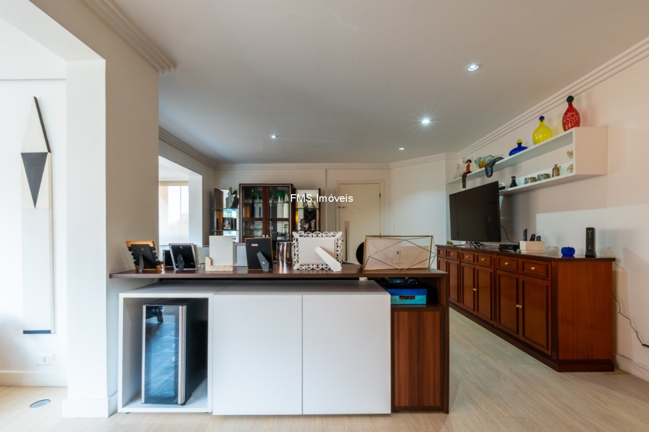 Apartamento, 3 quartos, 132 m² - Foto 4