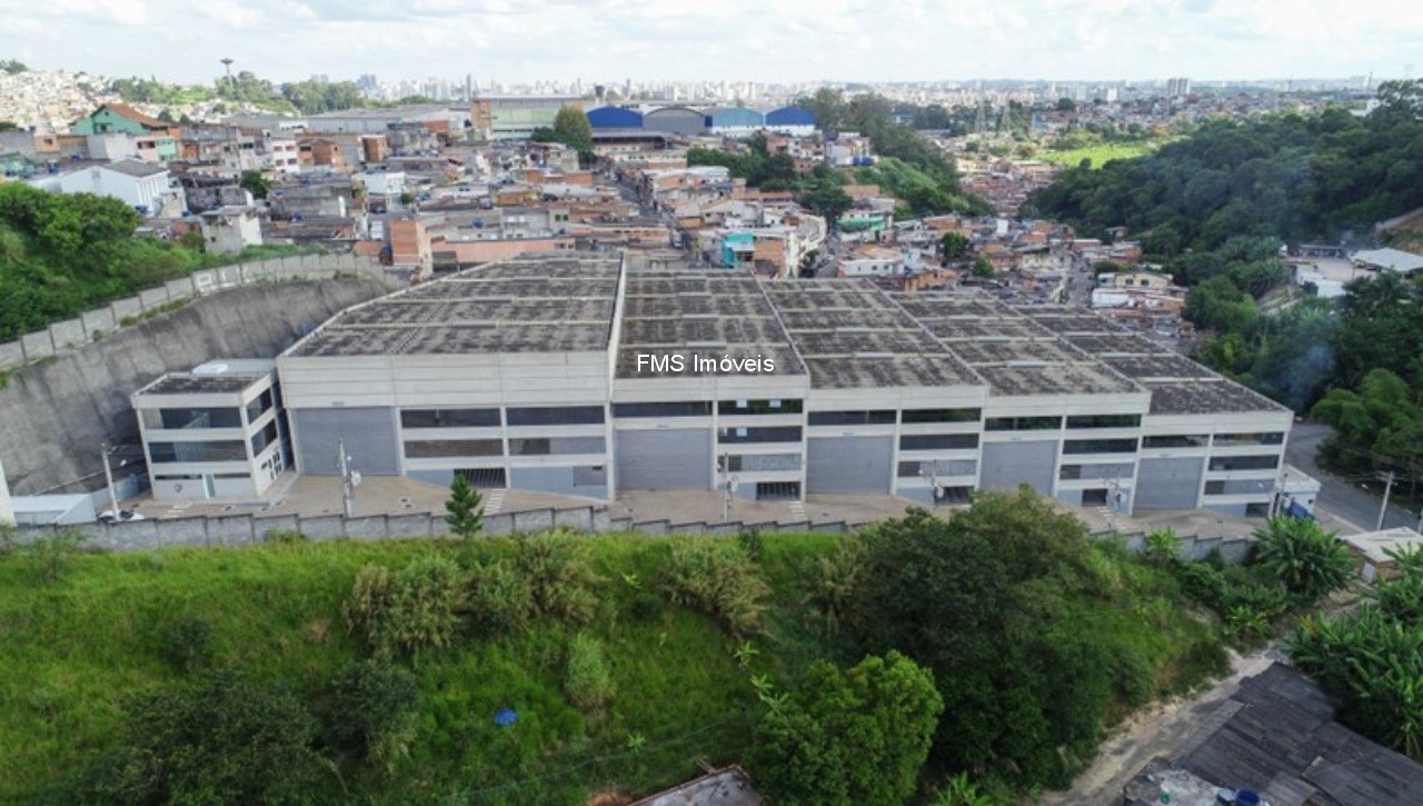 Depósito-Galpão, 1735 m² - Foto 1