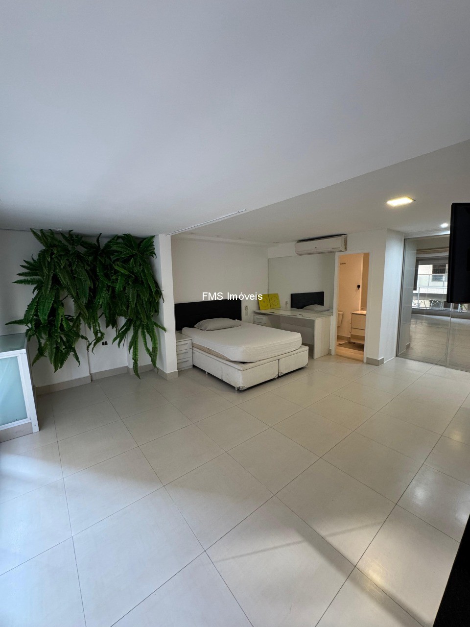 Apartamento, 1 quarto, 50 m² - Foto 1