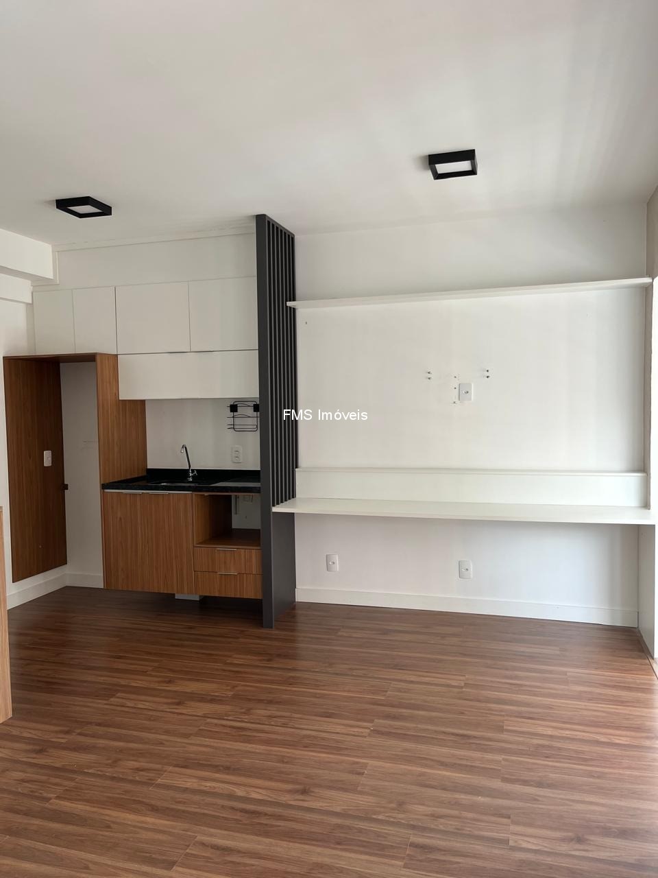 Apartamento, 1 quarto, 29 m² - Foto 2