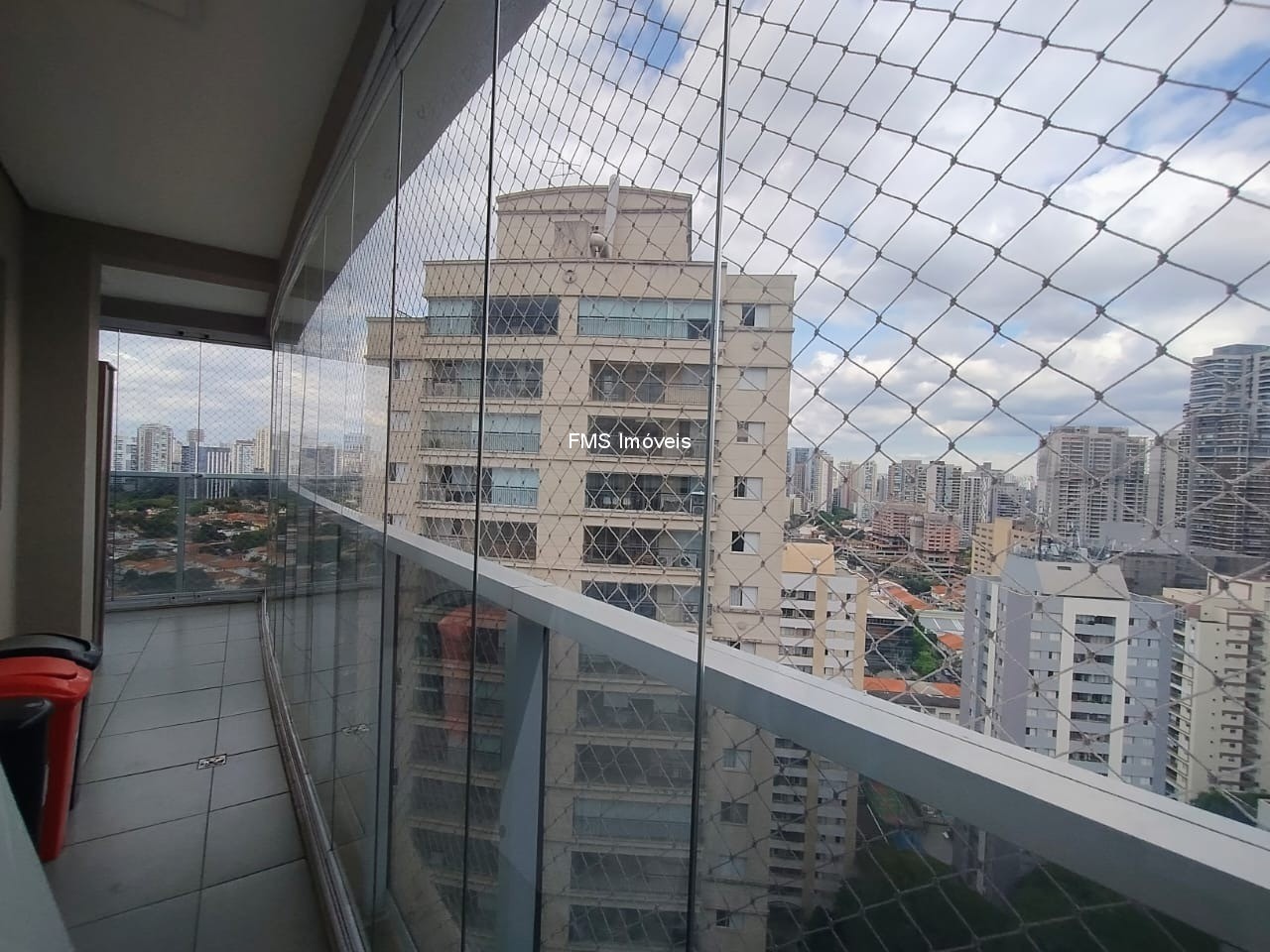 Apartamento, 1 quarto, 60 m² - Foto 2