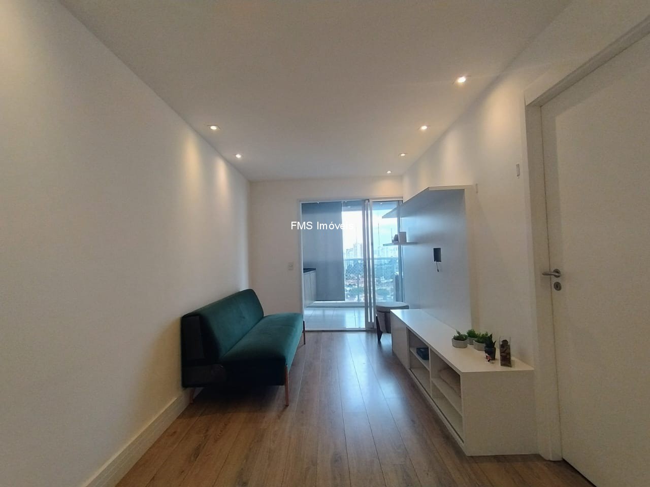 Apartamento, 1 quarto, 60 m² - Foto 1