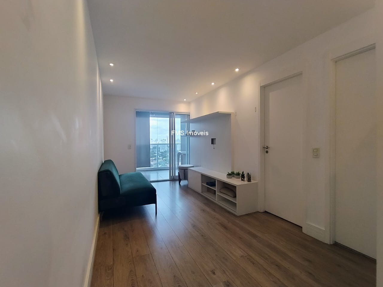 Apartamento, 1 quarto, 60 m² - Foto 4