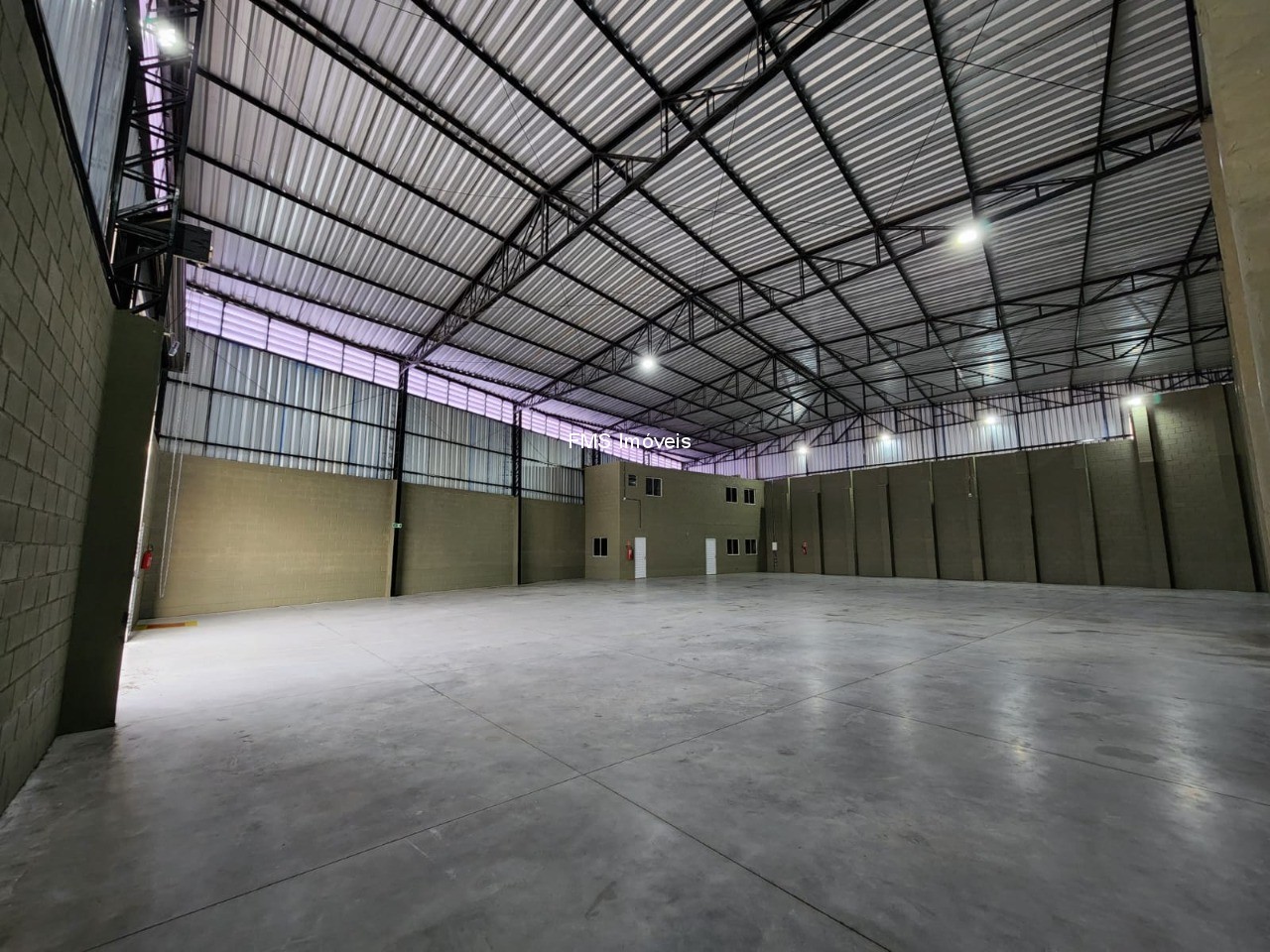 Depósito-Galpão, 750 m² - Foto 16