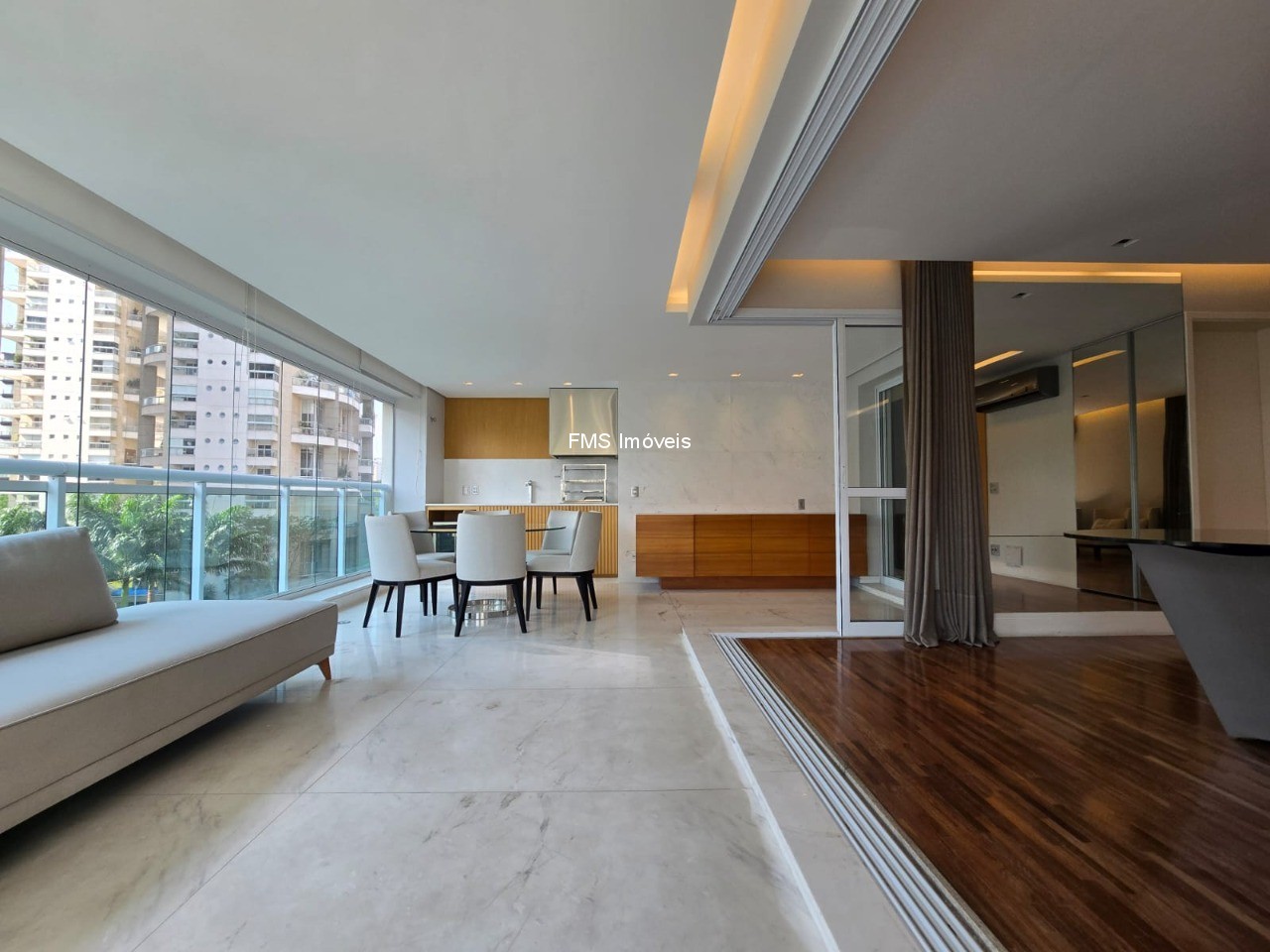 Apartamento, 3 quartos, 157 m² - Foto 2
