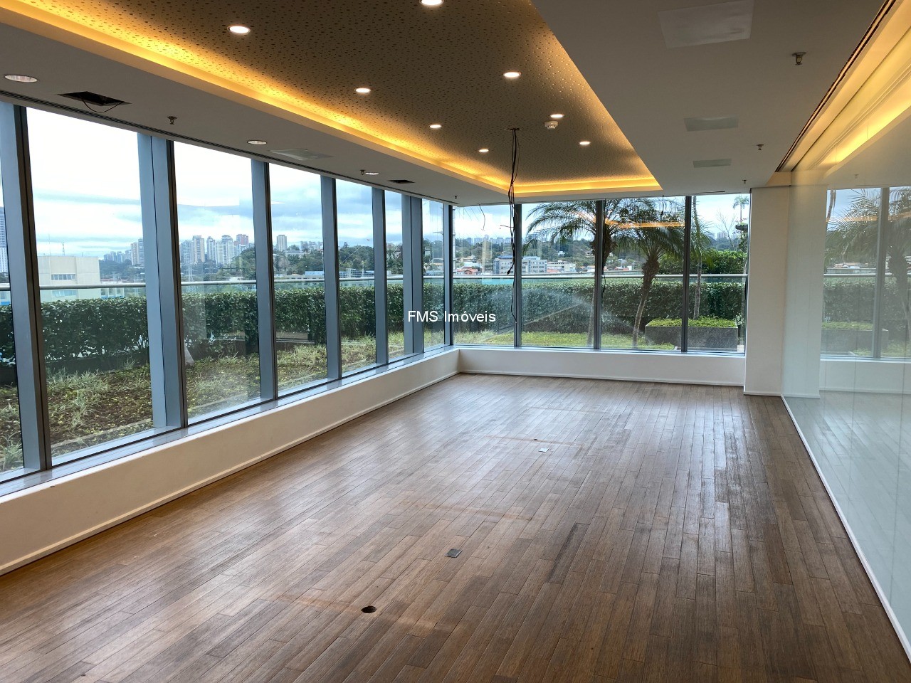 Sala-Conjunto, 2137 m² - Foto 7