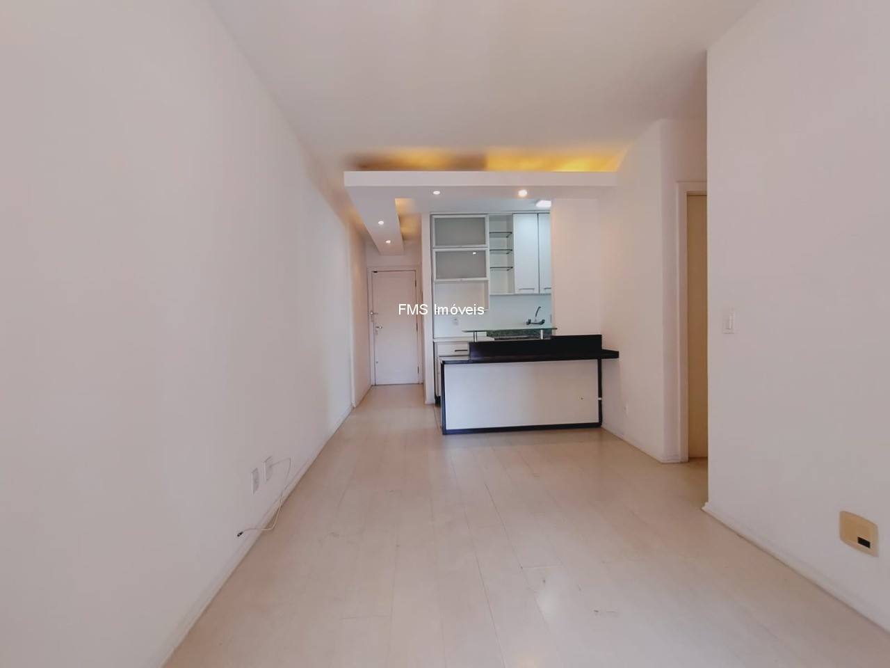 Apartamento, 1 quarto, 42 m² - Foto 2