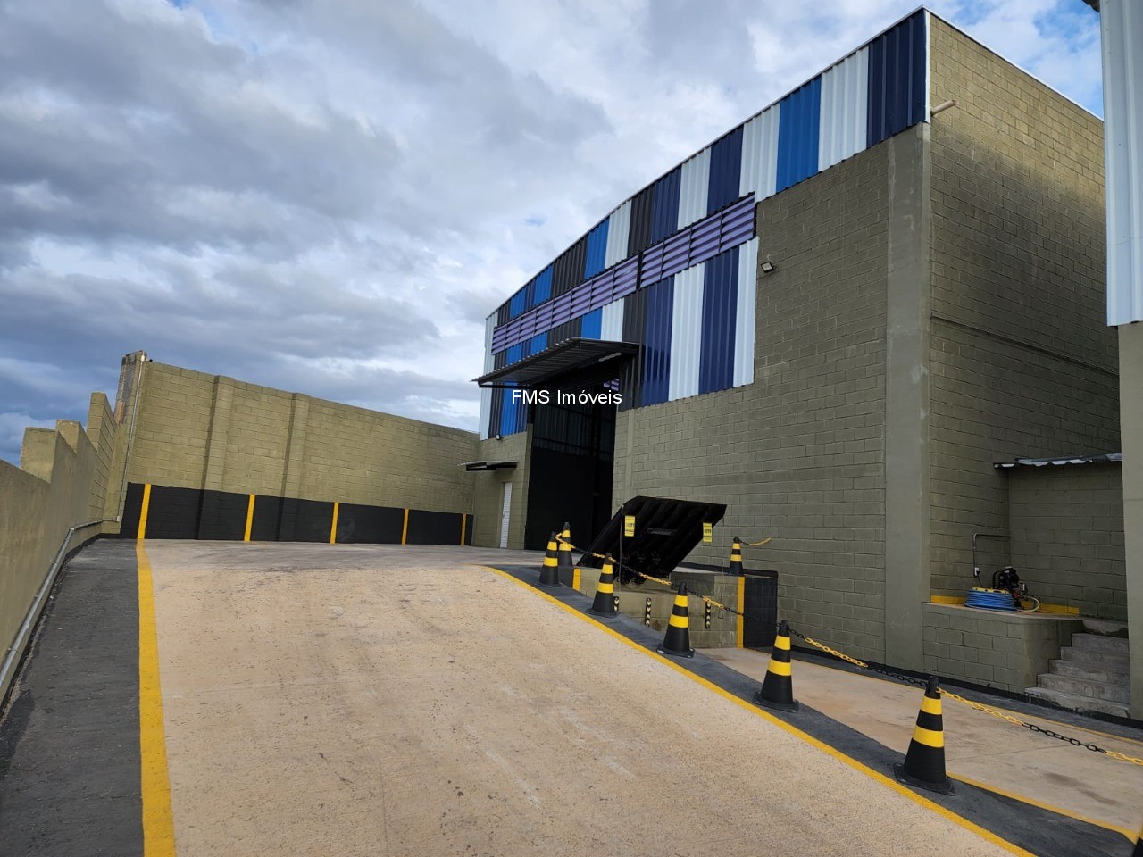 Depósito-Galpão, 750 m² - Foto 3