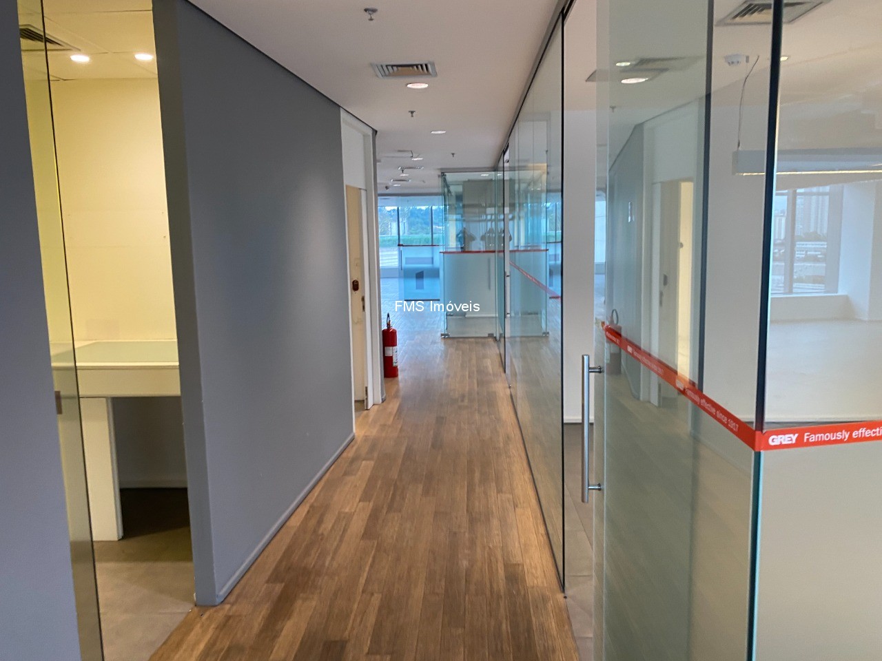 Sala-Conjunto, 2137 m² - Foto 15