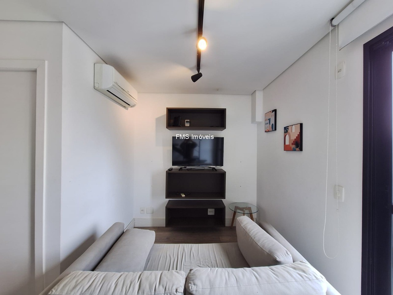 Apartamento, 1 quarto, 43 m² - Foto 2