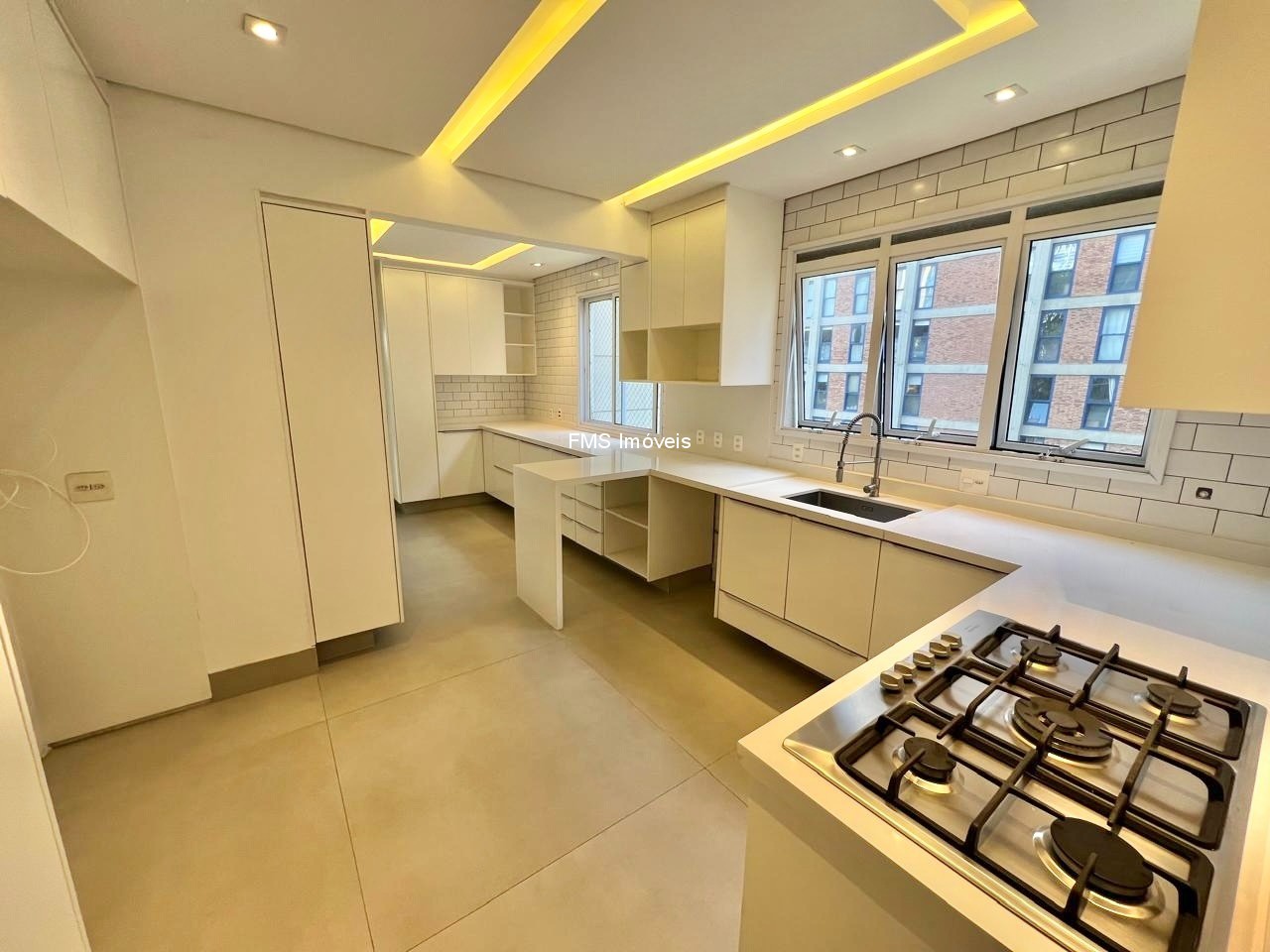 Apartamento, 3 quartos, 226 m² - Foto 16