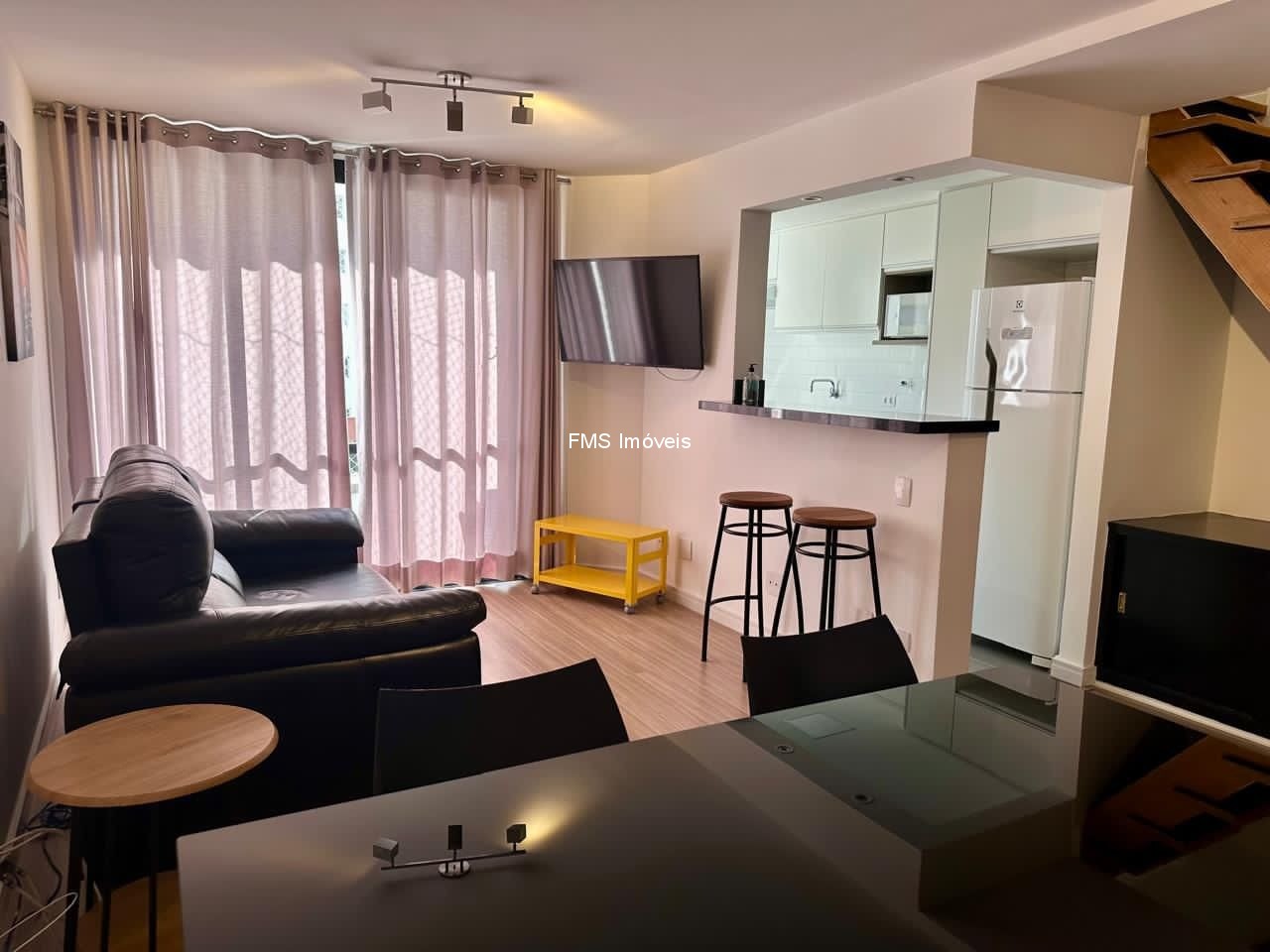 Apartamento, 1 quarto, 70 m² - Foto 1