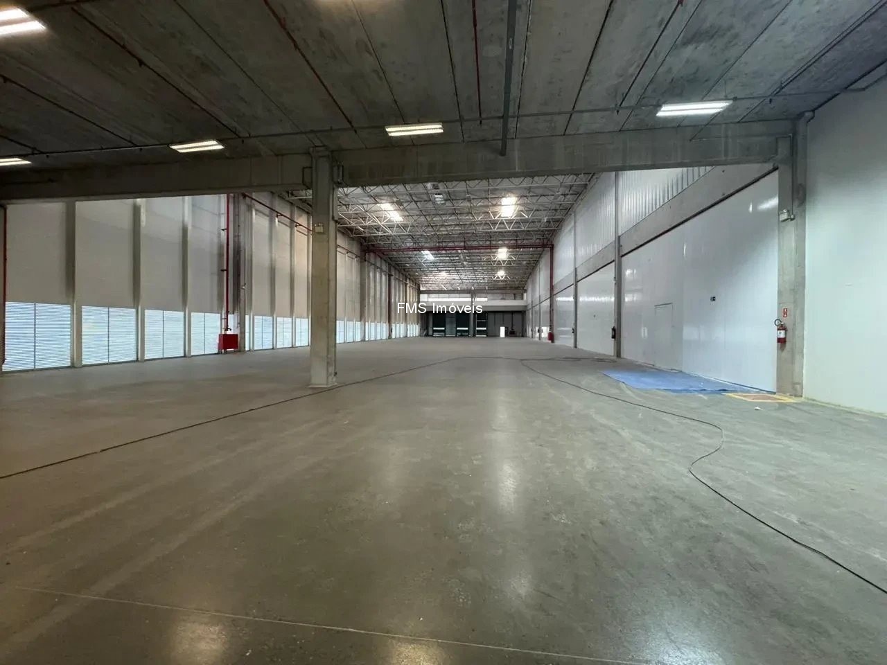Depósito-Galpão, 3090 m² - Foto 3
