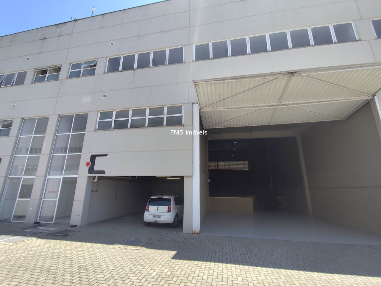 Depósito-Galpão, 655 m² - Foto 2