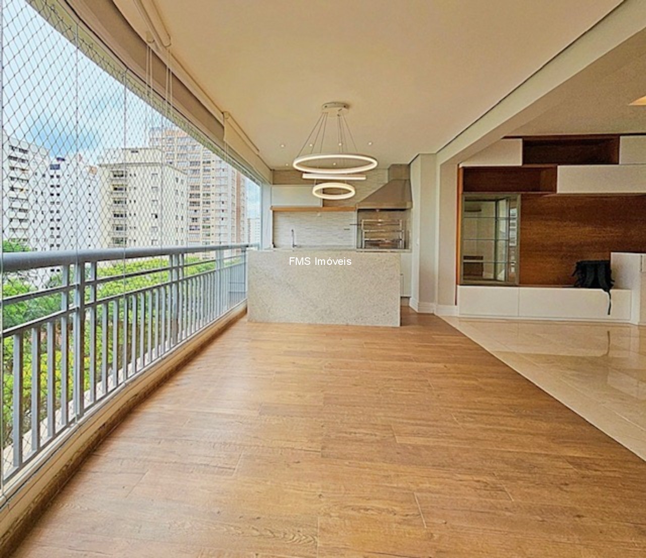 Apartamento, 3 quartos, 136 m² - Foto 2