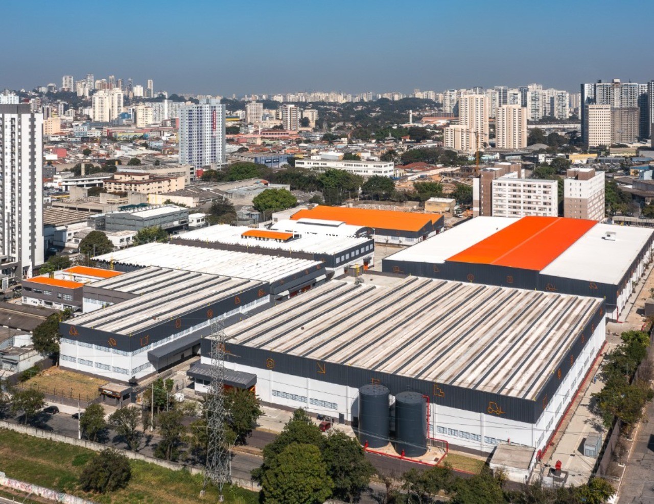 Depósito-Galpão, 6596 m² - Foto 1