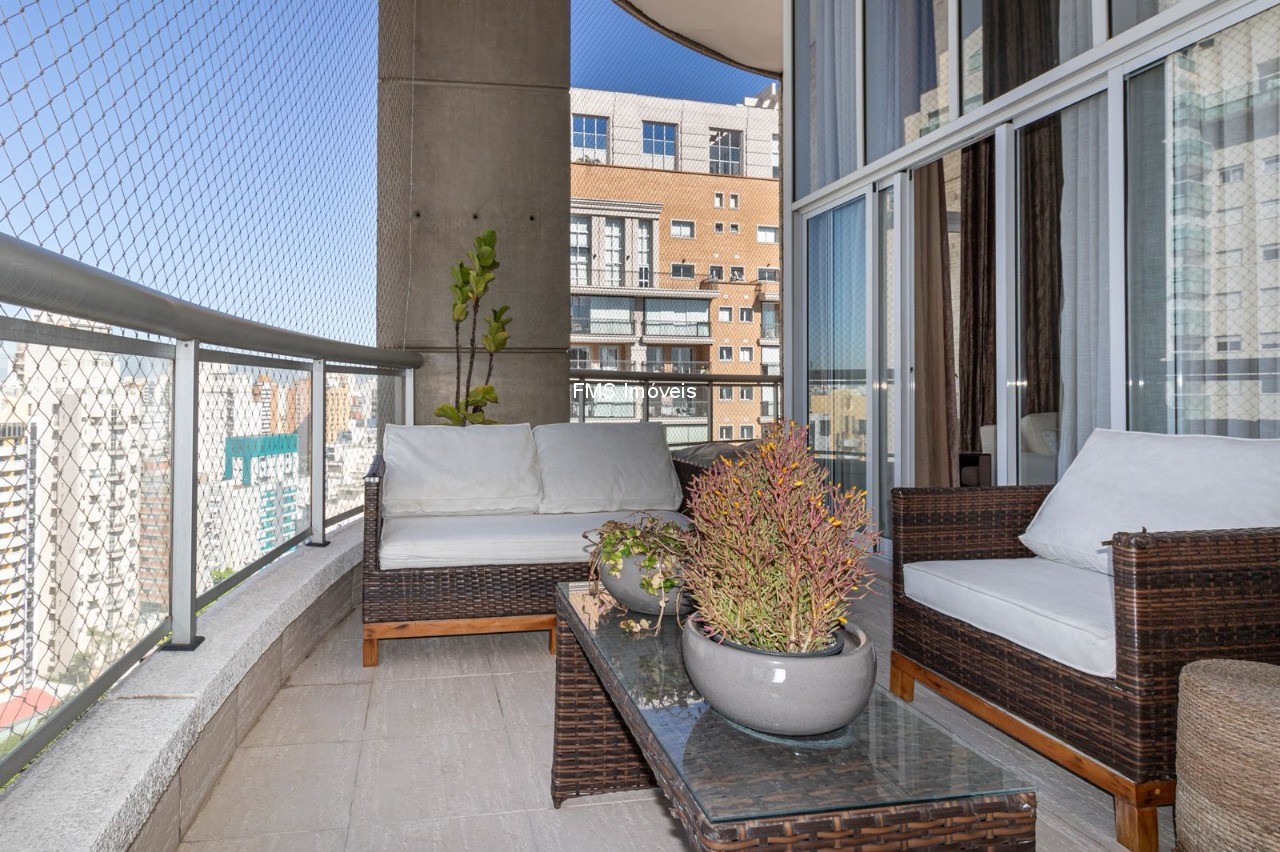 Apartamento, 2 quartos, 147 m² - Foto 1