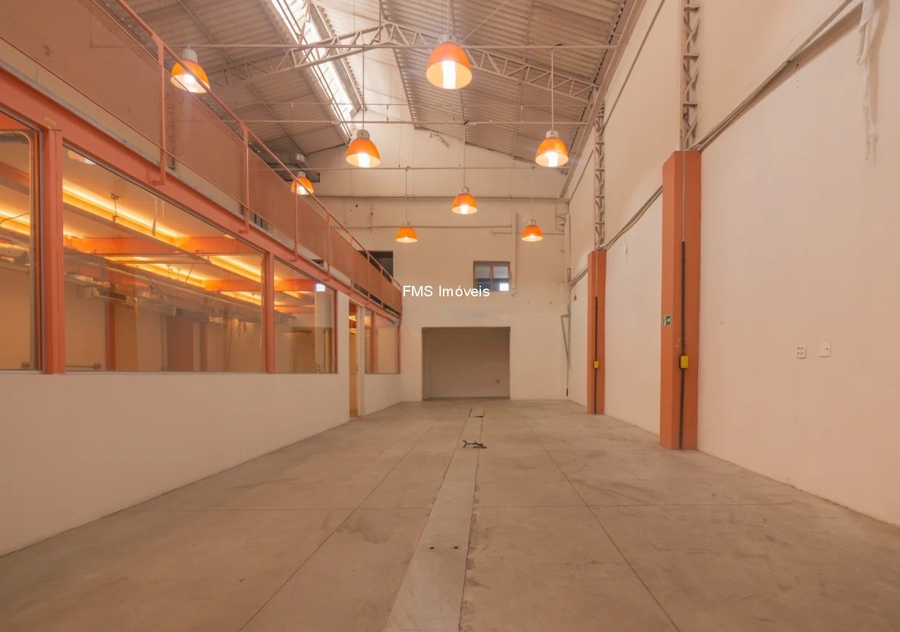 Depósito-Galpão, 600 m² - Foto 1