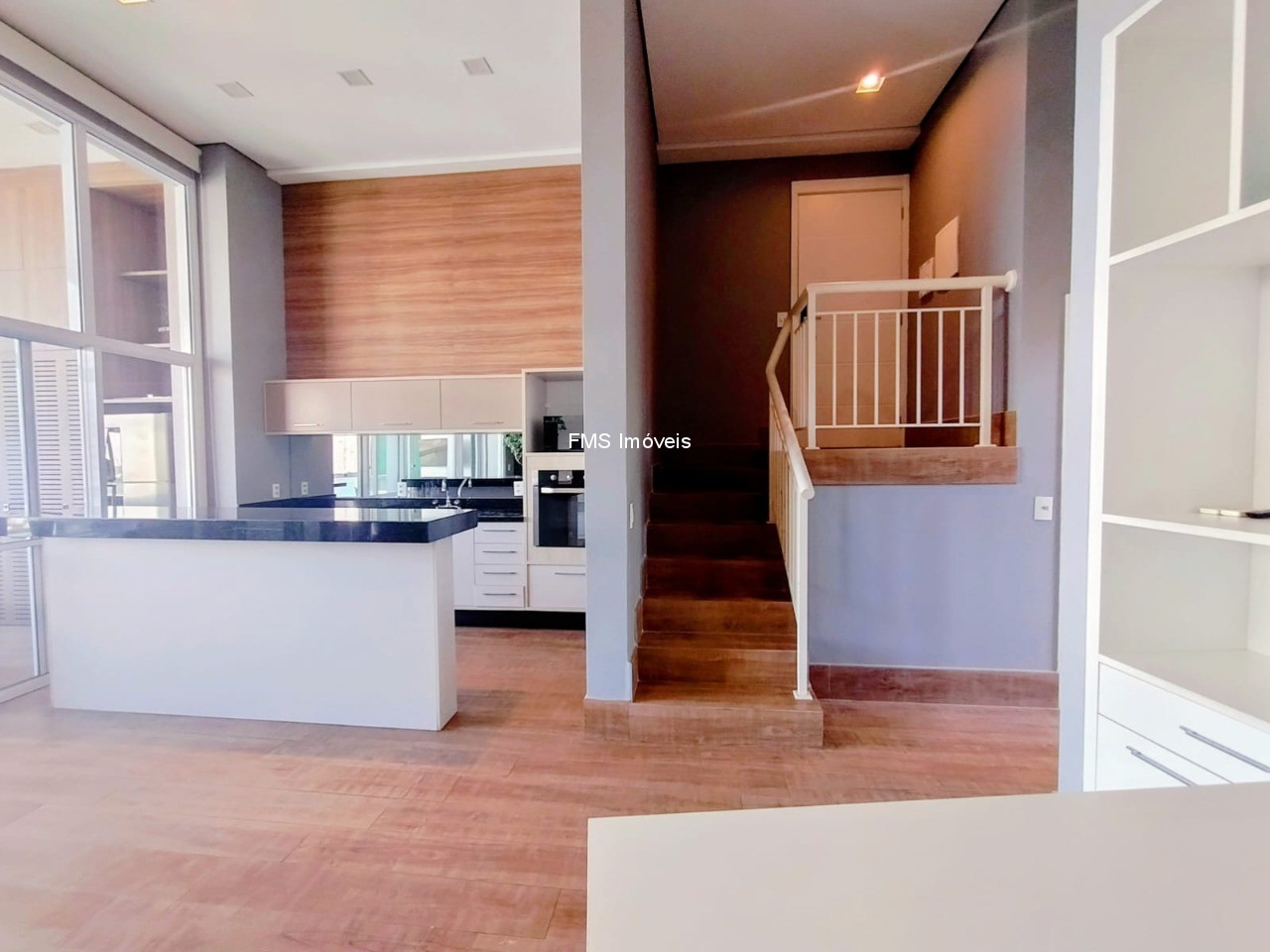 Apartamento, 1 quarto, 85 m² - Foto 4