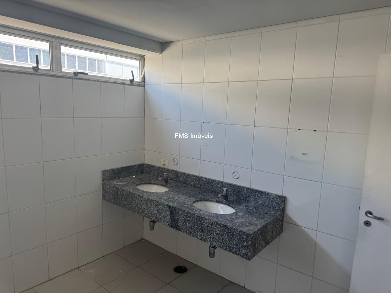 Depósito-Galpão, 1200 m² - Foto 16