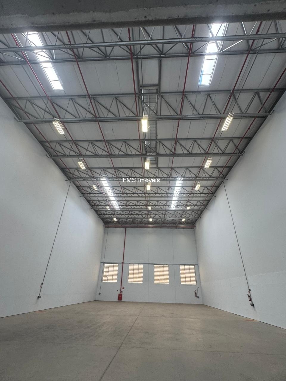 Depósito-Galpão, 1200 m² - Foto 1