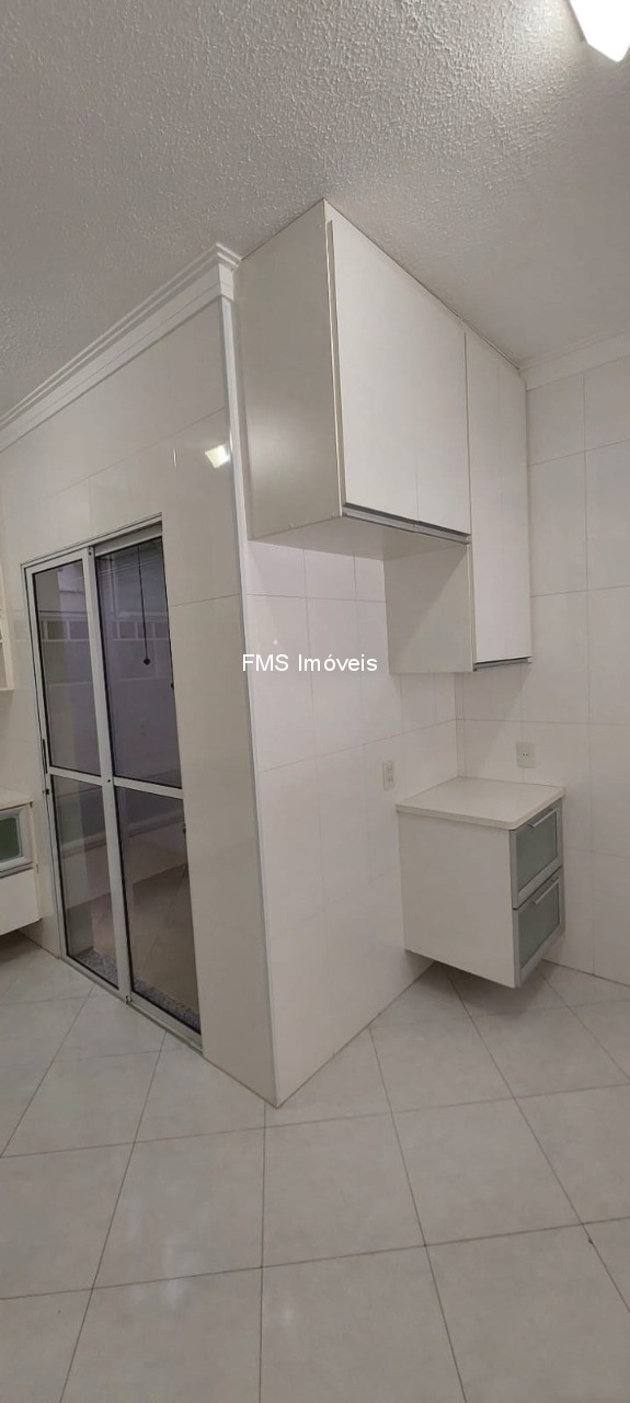 Casa, 4 quartos, 230 m² - Foto 10