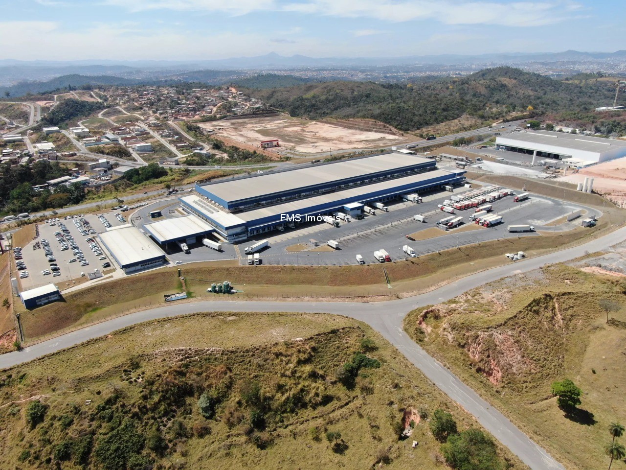 Depósito-Galpão, 3250 m² - Foto 1