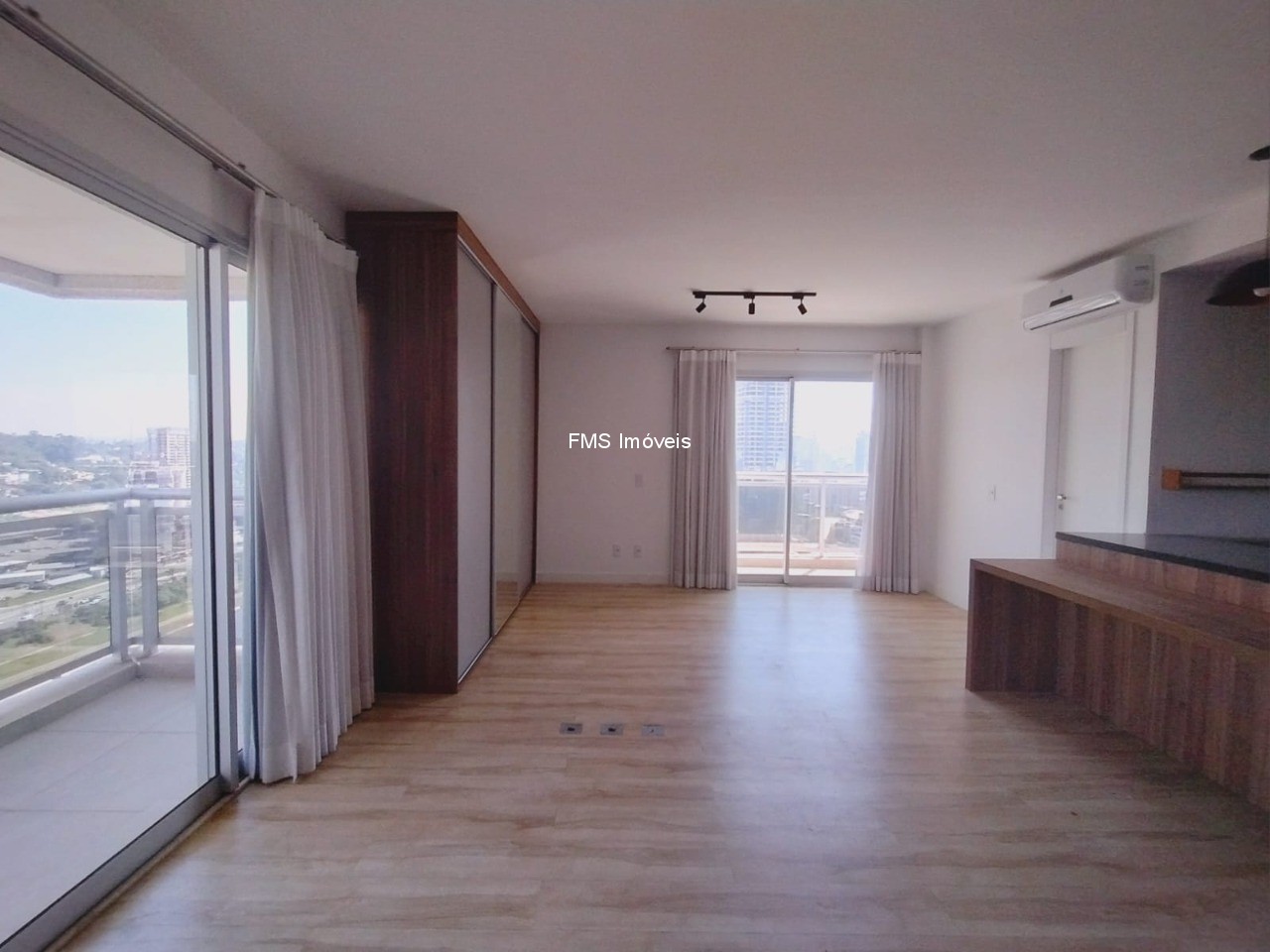 Apartamento, 1 quarto, 55 m² - Foto 1